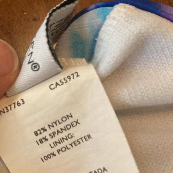 JANTZEN Classics Womens 2 pc. Tankini Set - size 8 - Picture 12 of 16